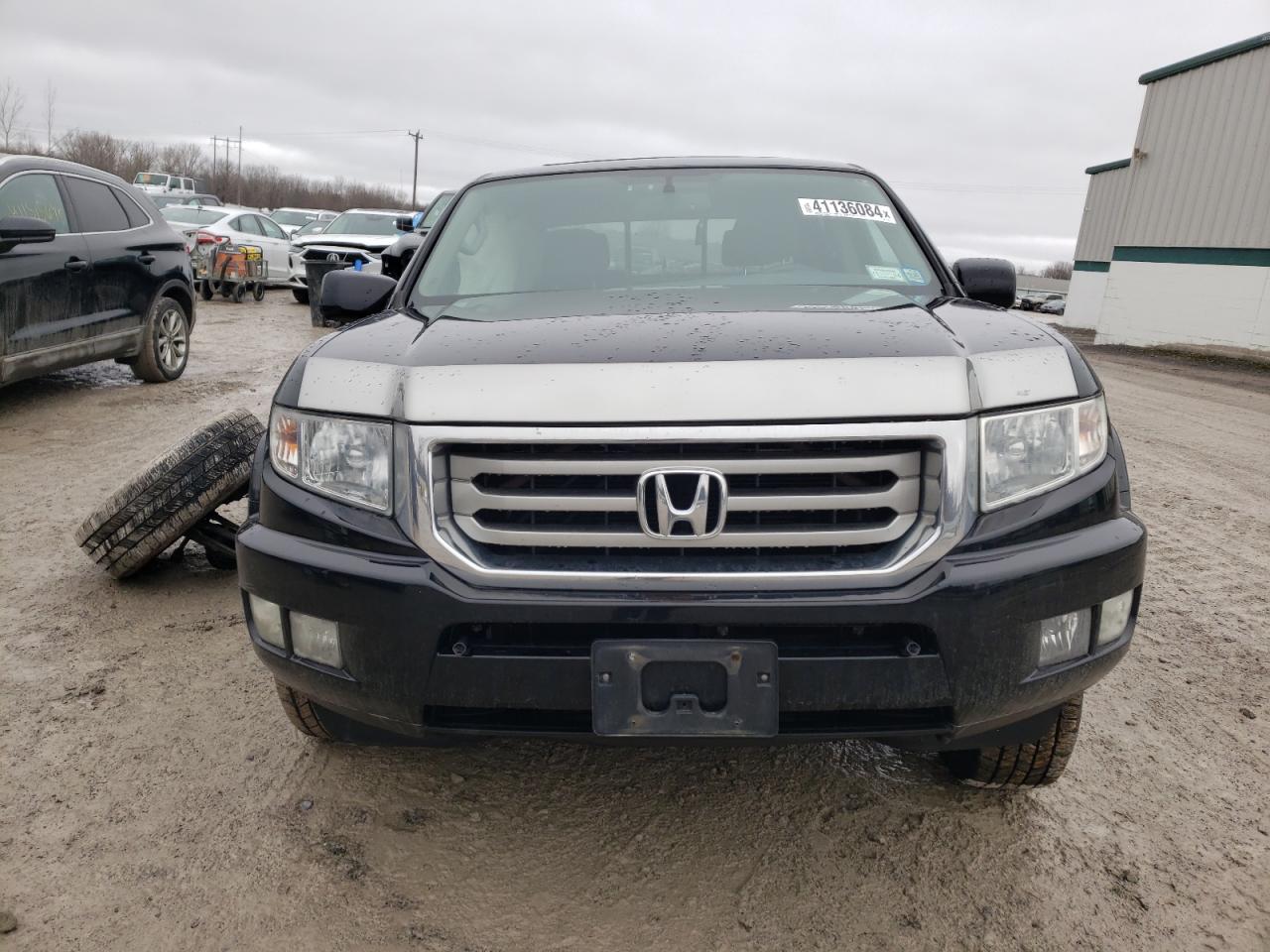 Photo 4 VIN: 5FPYK1F50DB012282 - HONDA RIDGELINE 