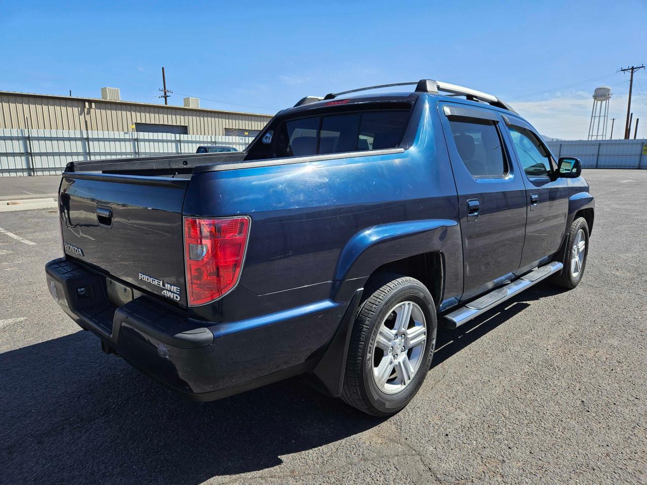 Photo 3 VIN: 5FPYK1F51BB451133 - HONDA RIDGELINE 