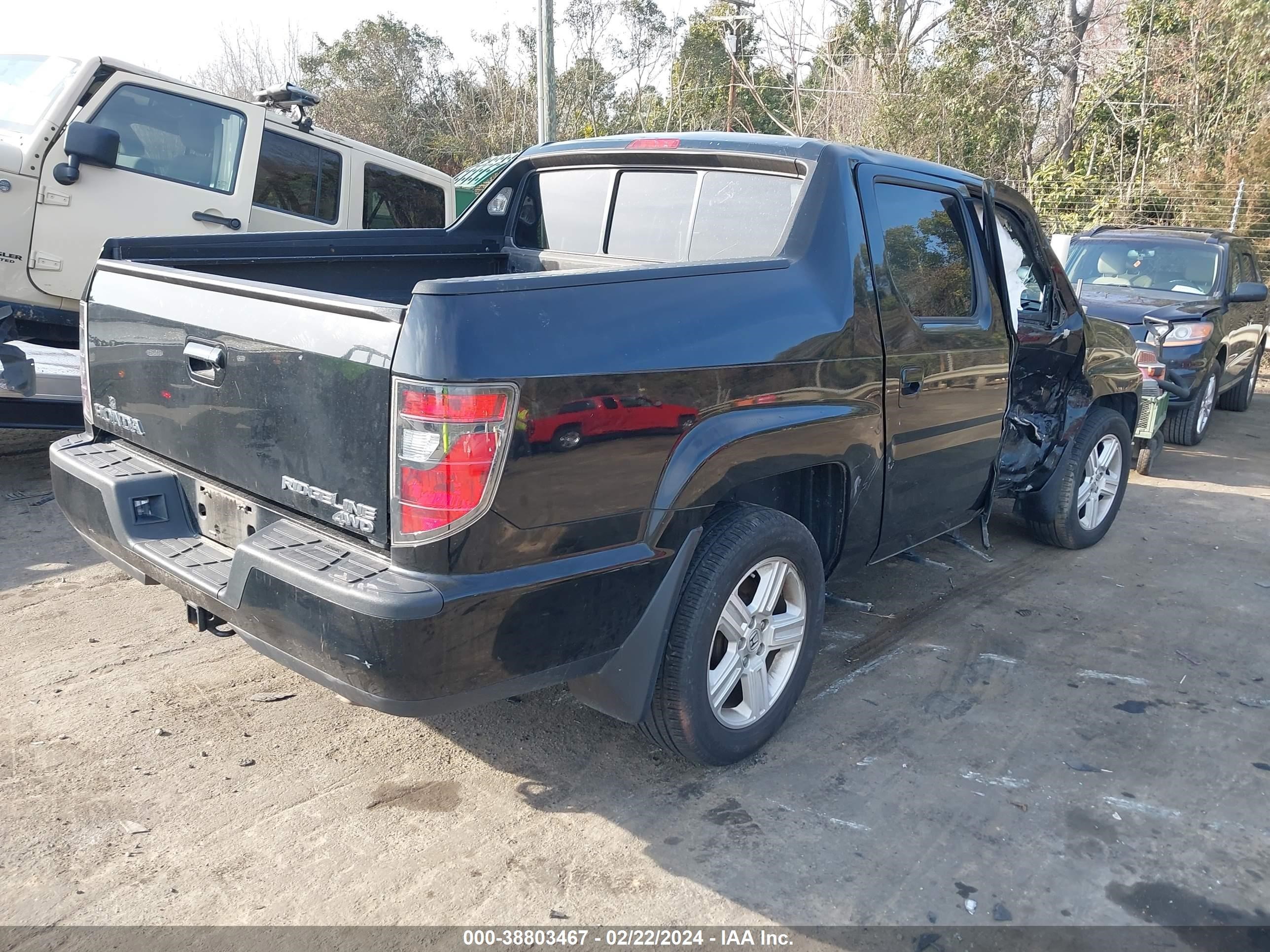 Photo 3 VIN: 5FPYK1F51DB004353 - HONDA RIDGELINE 