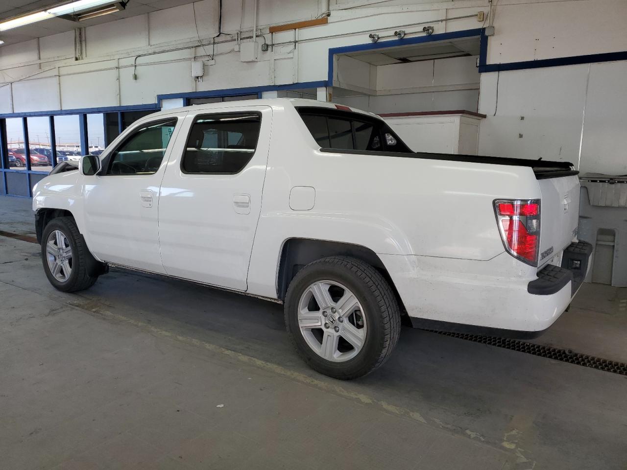 Photo 1 VIN: 5FPYK1F51DB017829 - HONDA RIDGELINE 