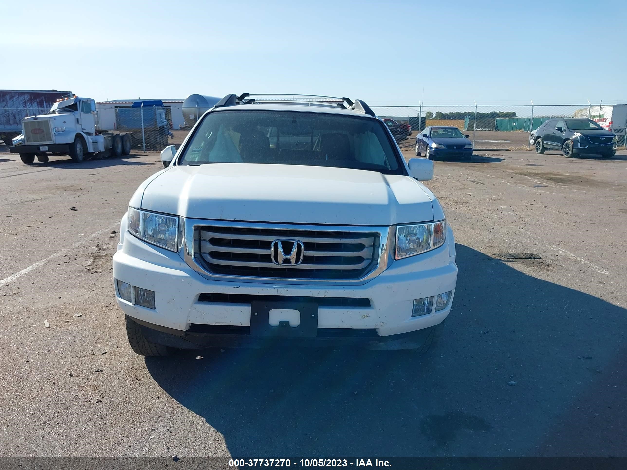 Photo 12 VIN: 5FPYK1F53EB001343 - HONDA RIDGELINE 