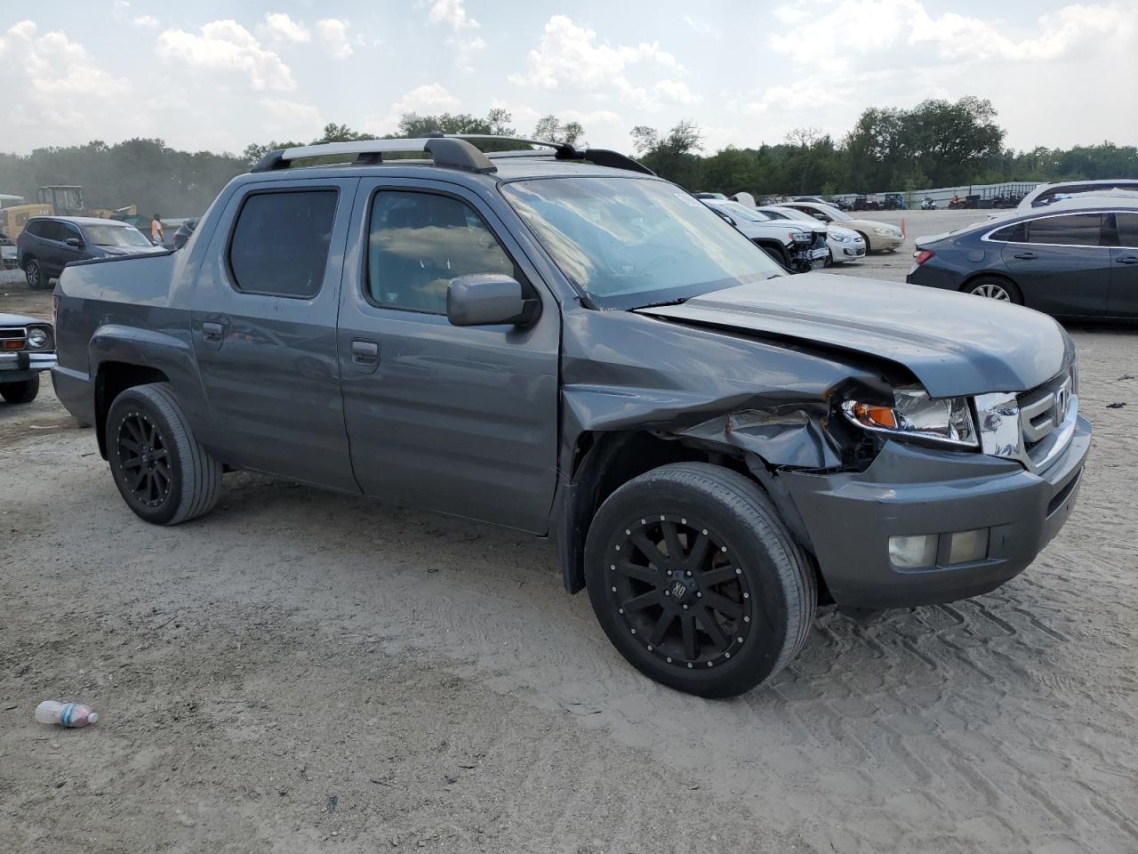 Photo 3 VIN: 5FPYK1F57AB002134 - HONDA RIDGELINE 