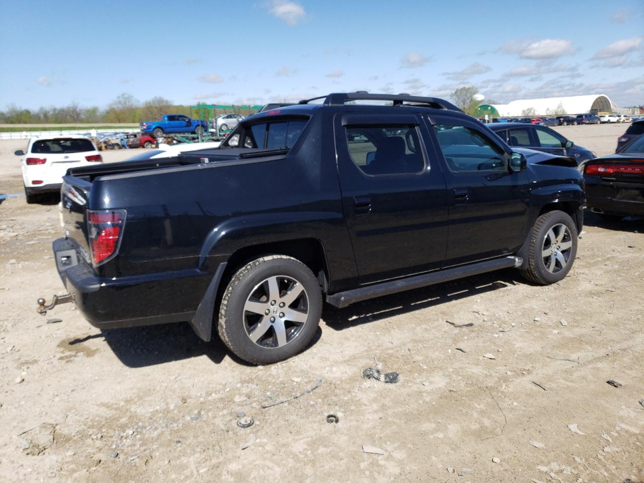 Photo 2 VIN: 5FPYK1F62EB008826 - HONDA RIDGELINE 