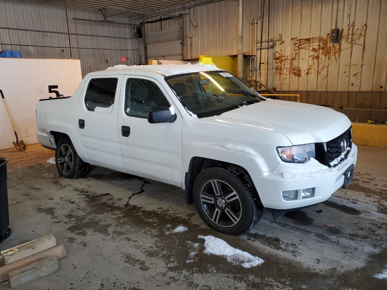 Photo 3 VIN: 5FPYK1F71DB014835 - HONDA RIDGELINE 