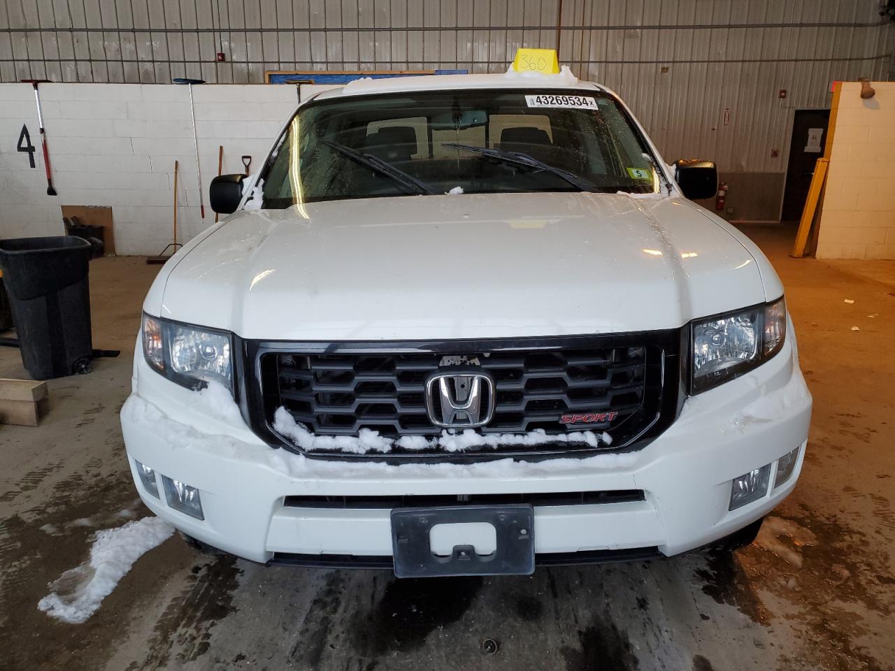 Photo 4 VIN: 5FPYK1F71DB014835 - HONDA RIDGELINE 