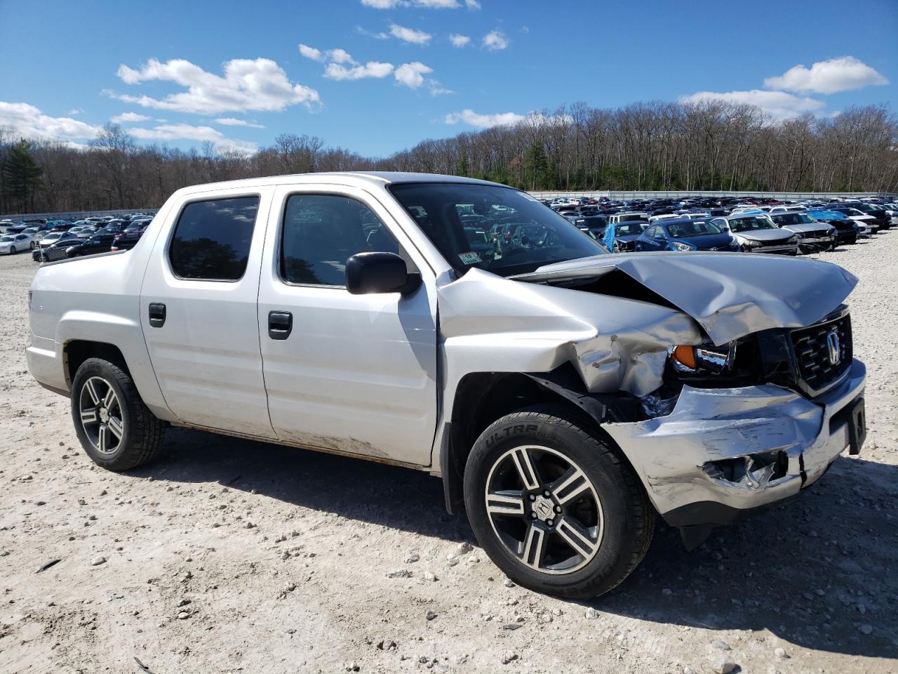 Photo 3 VIN: 5FPYK1F72EB002632 - HONDA RIDGELINE 