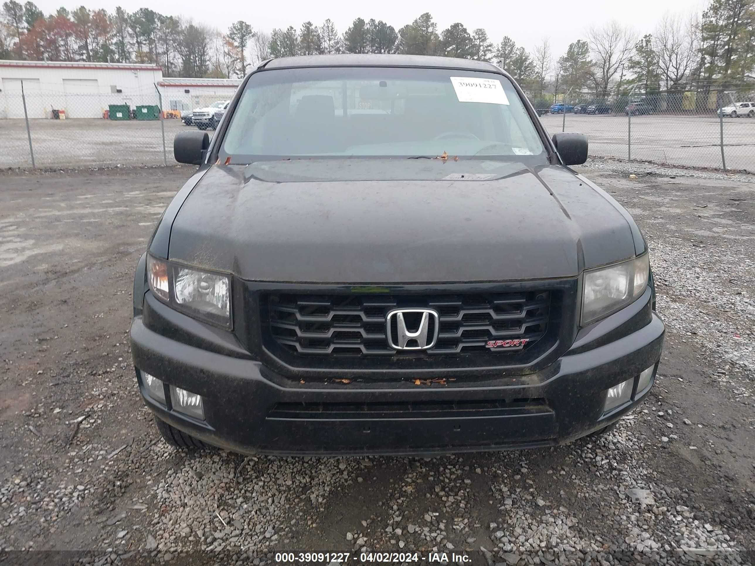 Photo 11 VIN: 5FPYK1F75DB001764 - HONDA RIDGELINE 