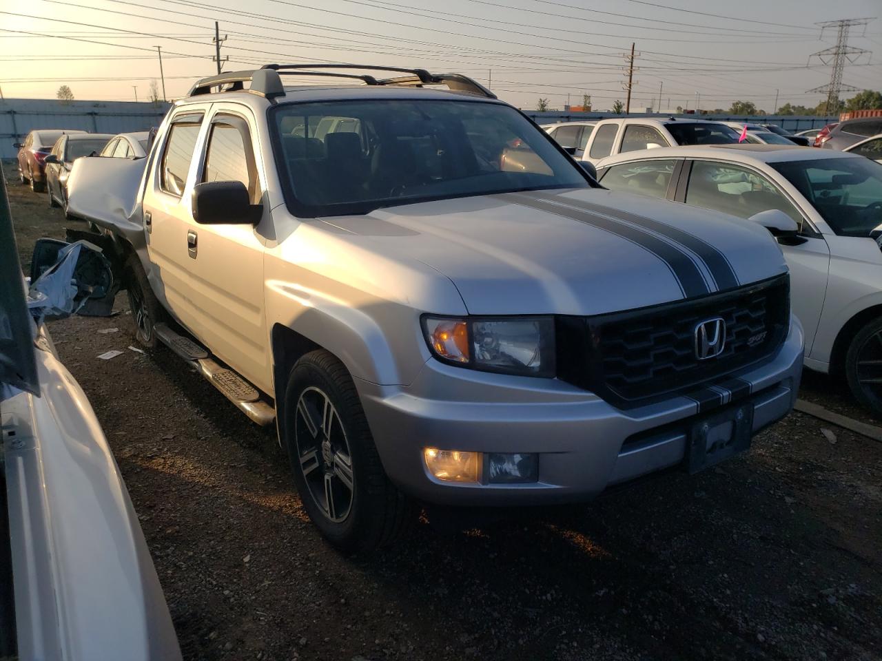 Photo 3 VIN: 5FPYK1F75DB007872 - HONDA RIDGELINE 