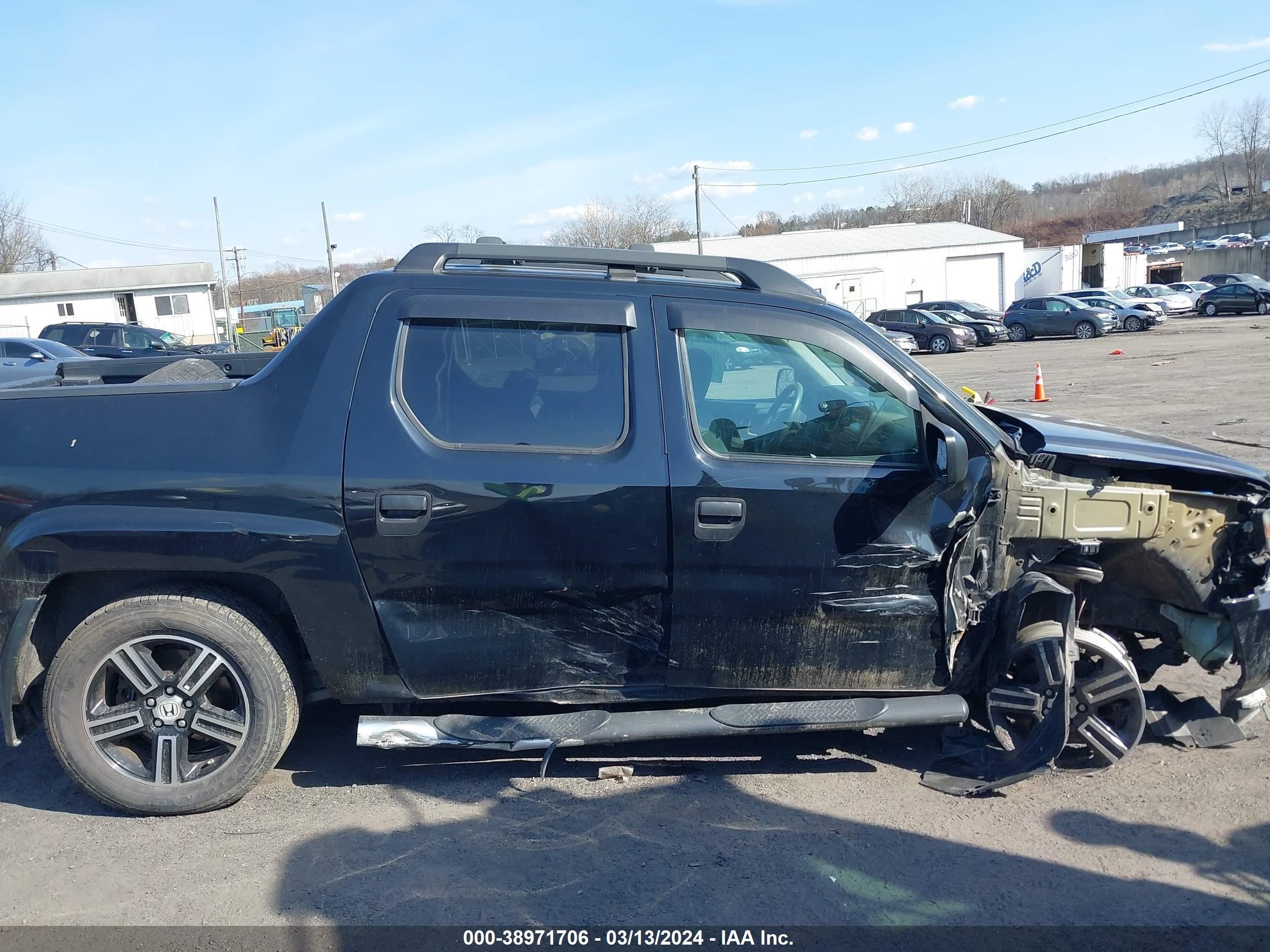 Photo 12 VIN: 5FPYK1F75EB012166 - HONDA RIDGELINE 