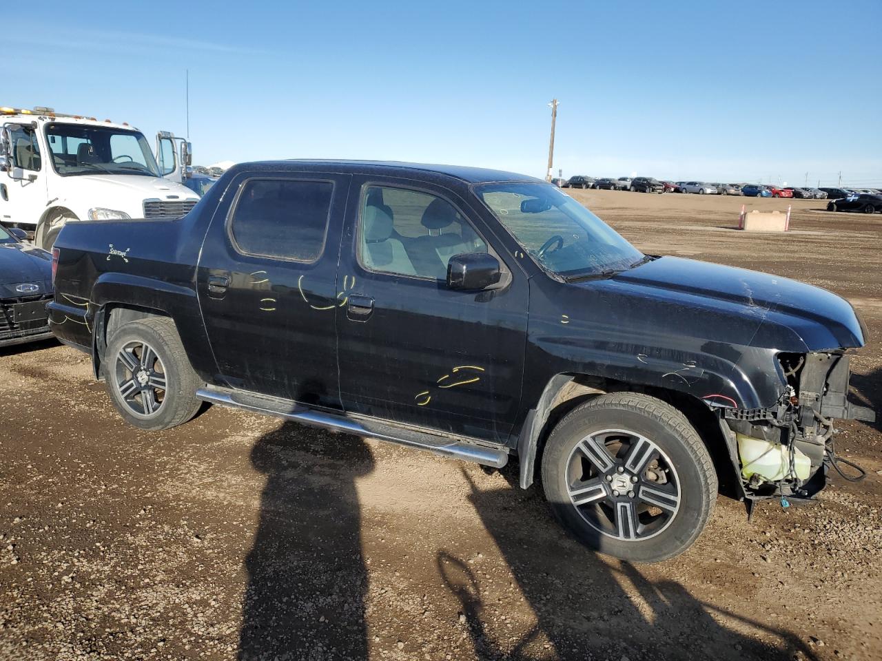 Photo 3 VIN: 5FPYK1F79EB501766 - HONDA RIDGELINE 