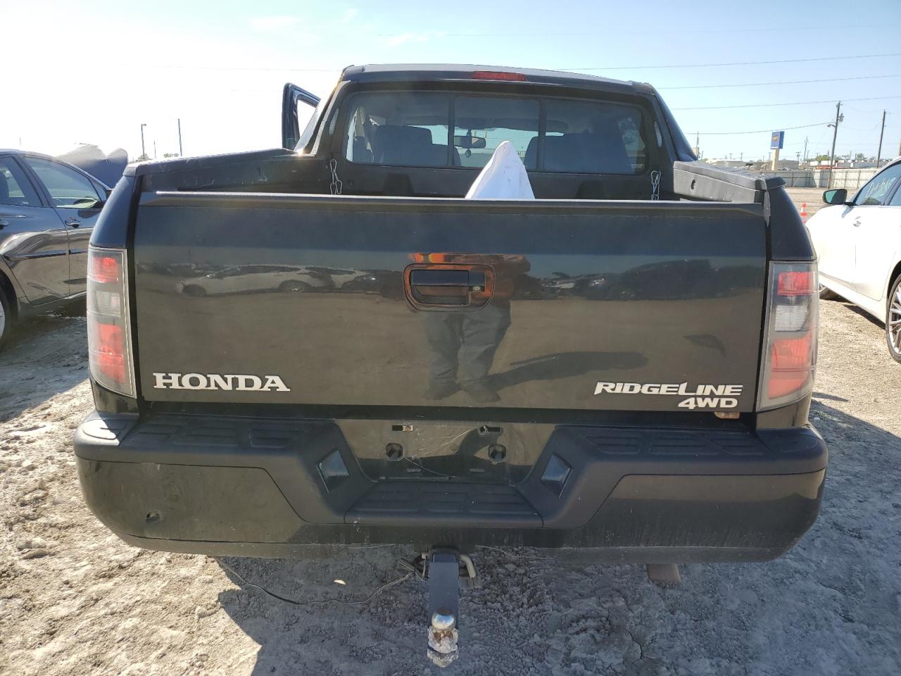 Photo 5 VIN: 5FPYK1F7XDB002196 - HONDA RIDGELINE 