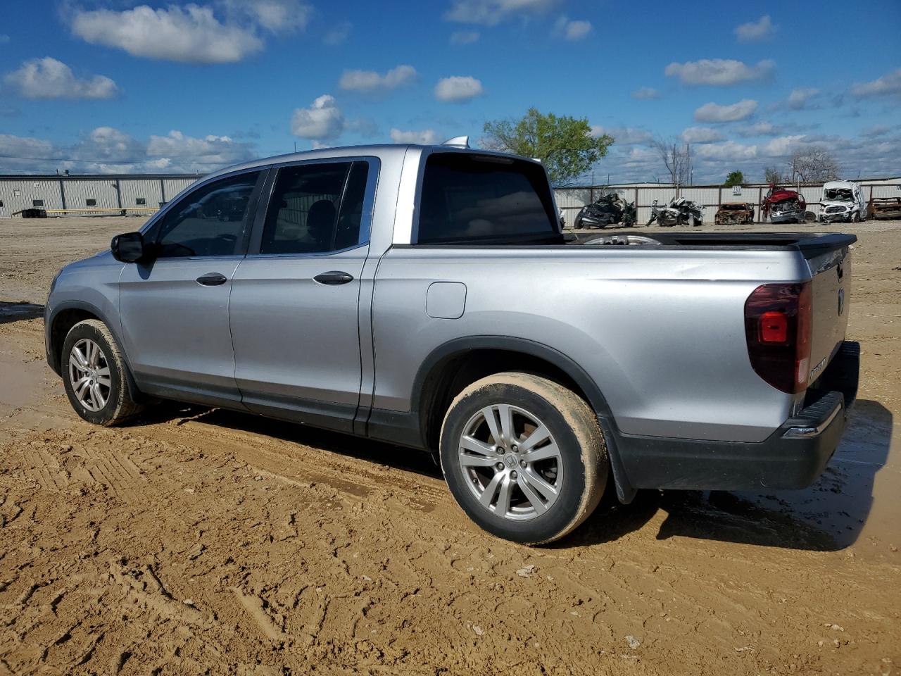 Photo 1 VIN: 5FPYK2F26KB006348 - HONDA RIDGELINE 