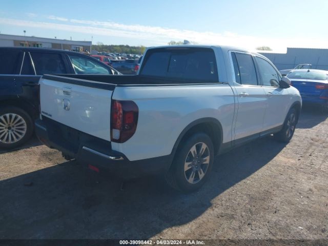 Photo 3 VIN: 5FPYK2F52KB004428 - HONDA RIDGELINE 