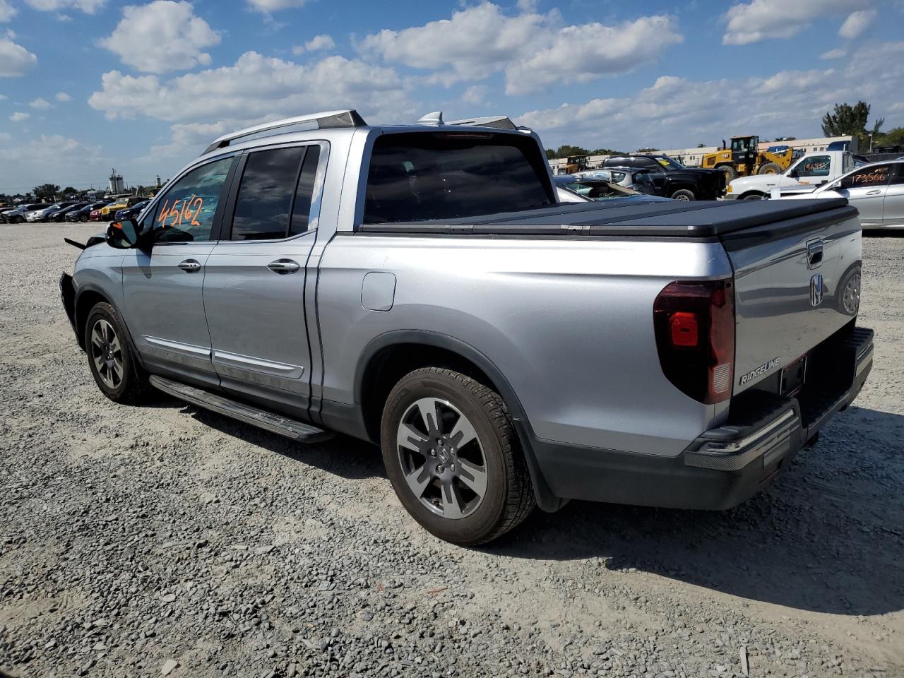 Photo 1 VIN: 5FPYK2F57HB001520 - HONDA RIDGELINE 