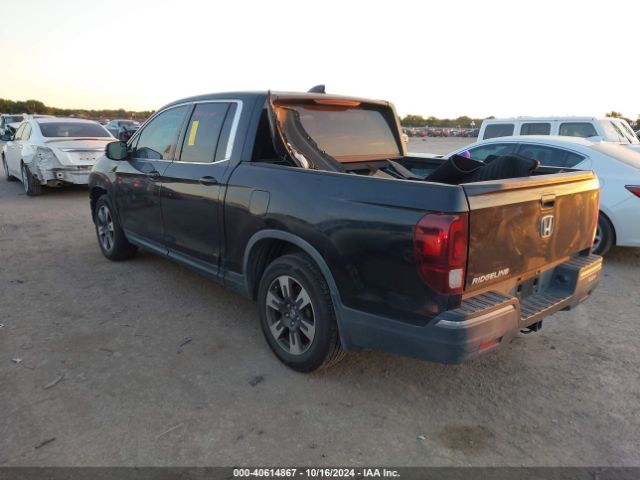 Photo 2 VIN: 5FPYK2F63JB002307 - HONDA RIDGELINE 