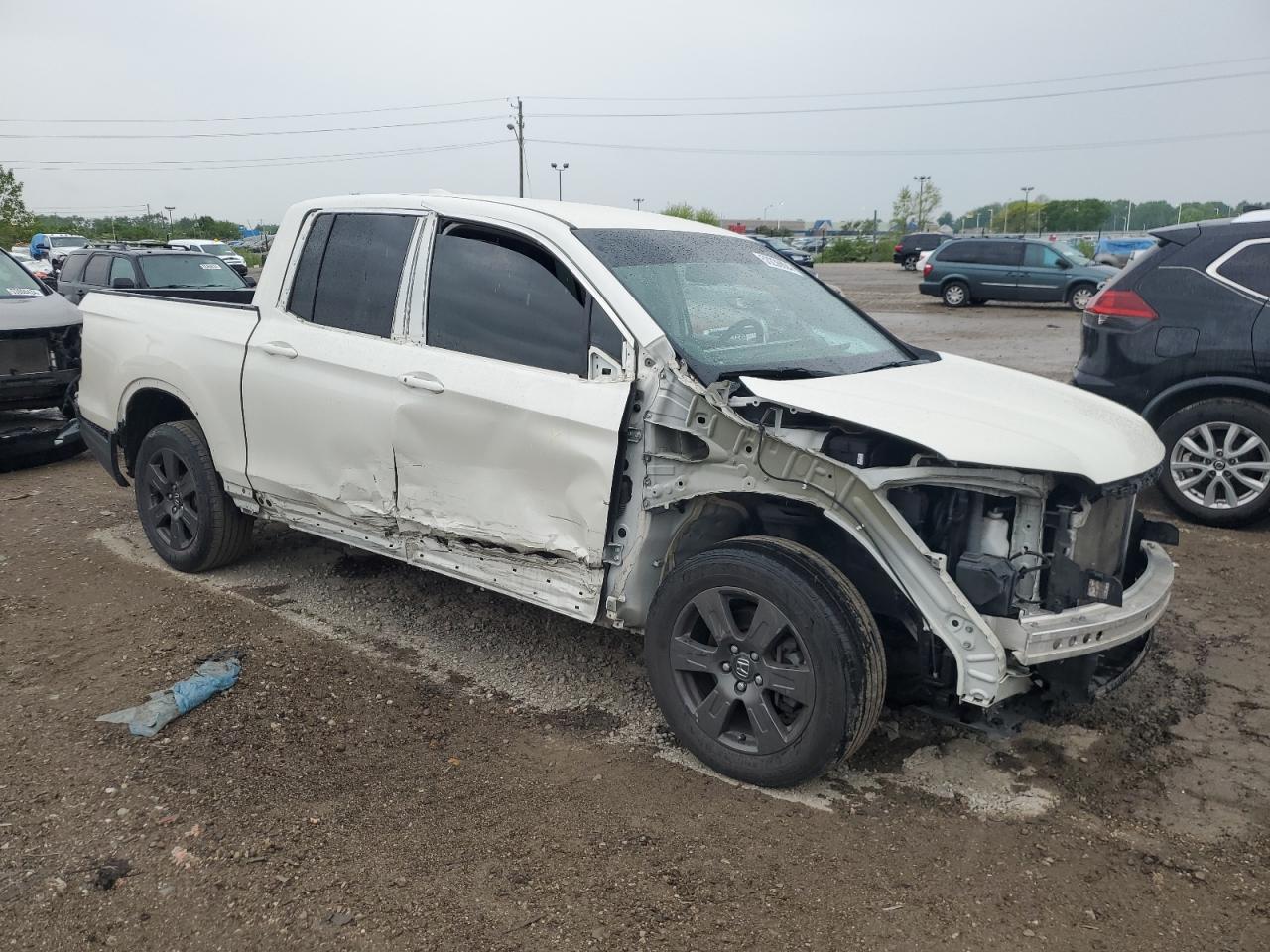 Photo 3 VIN: 5FPYK2F65HB011617 - HONDA RIDGELINE 