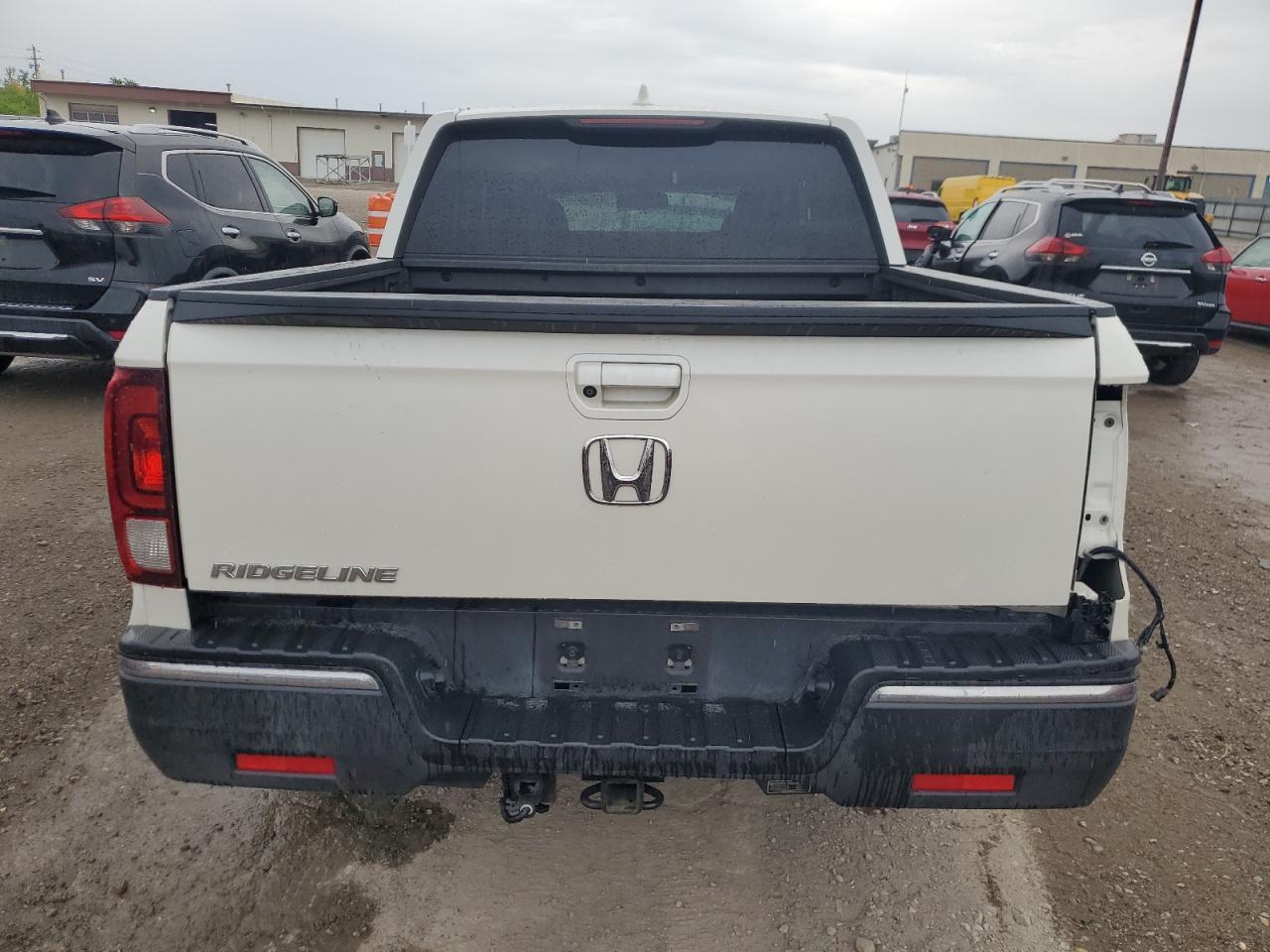 Photo 5 VIN: 5FPYK2F65HB011617 - HONDA RIDGELINE 