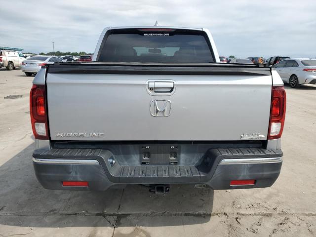 Photo 5 VIN: 5FPYK2F6XJB003325 - HONDA RIDGELINE 