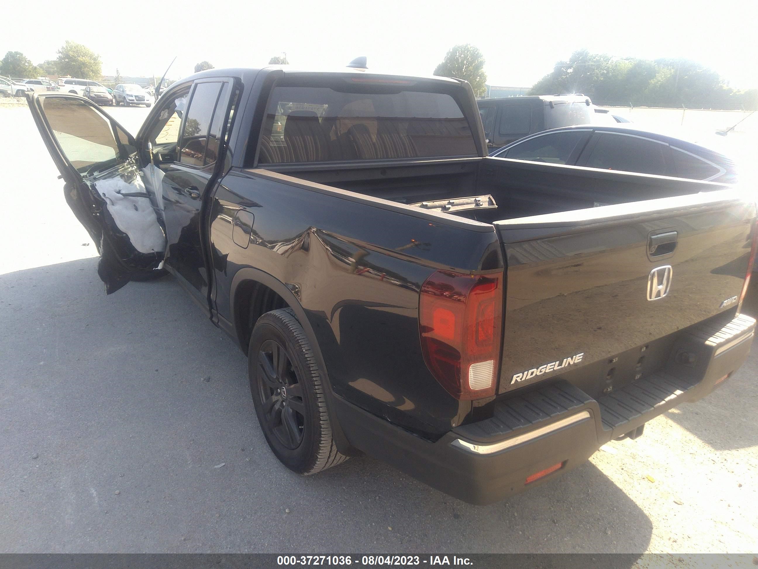 Photo 2 VIN: 5FPYK3F10KB001837 - HONDA RIDGELINE 