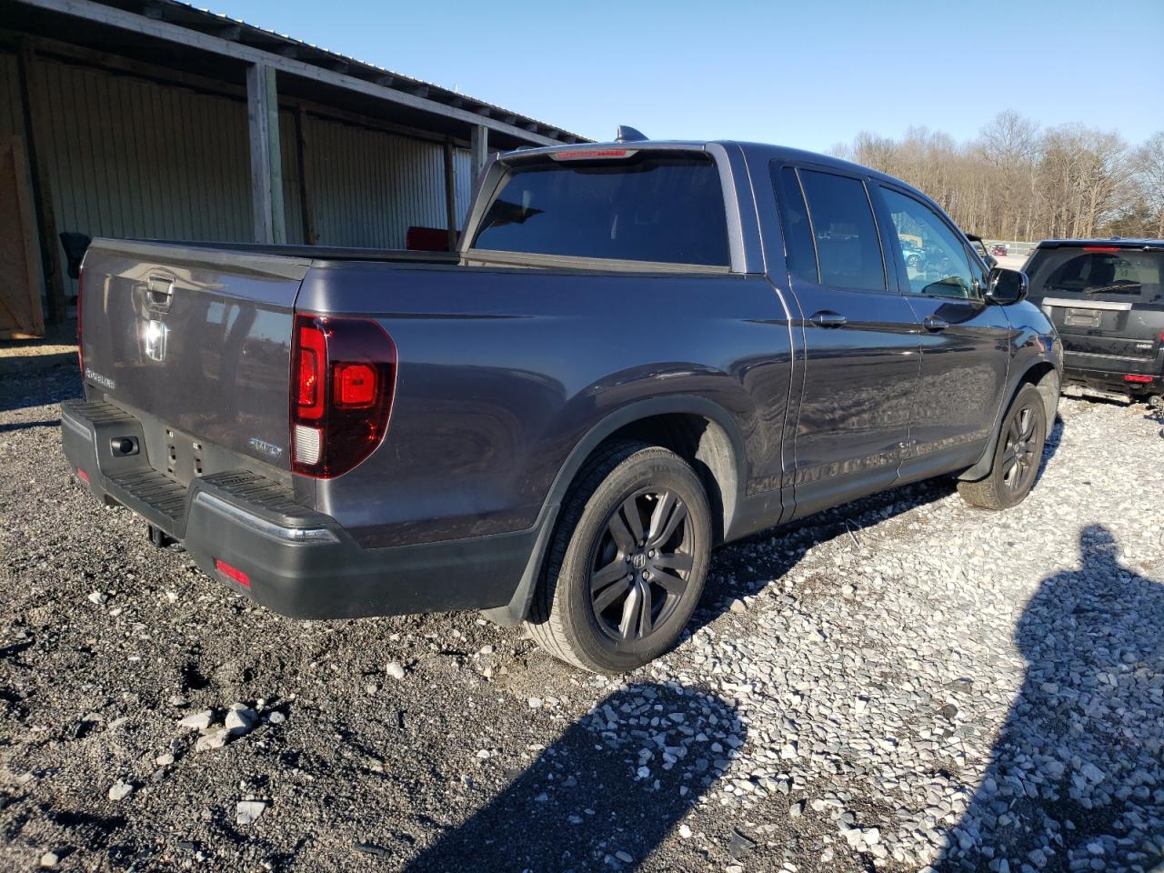 Photo 2 VIN: 5FPYK3F12LB022898 - HONDA RIDGELINE 