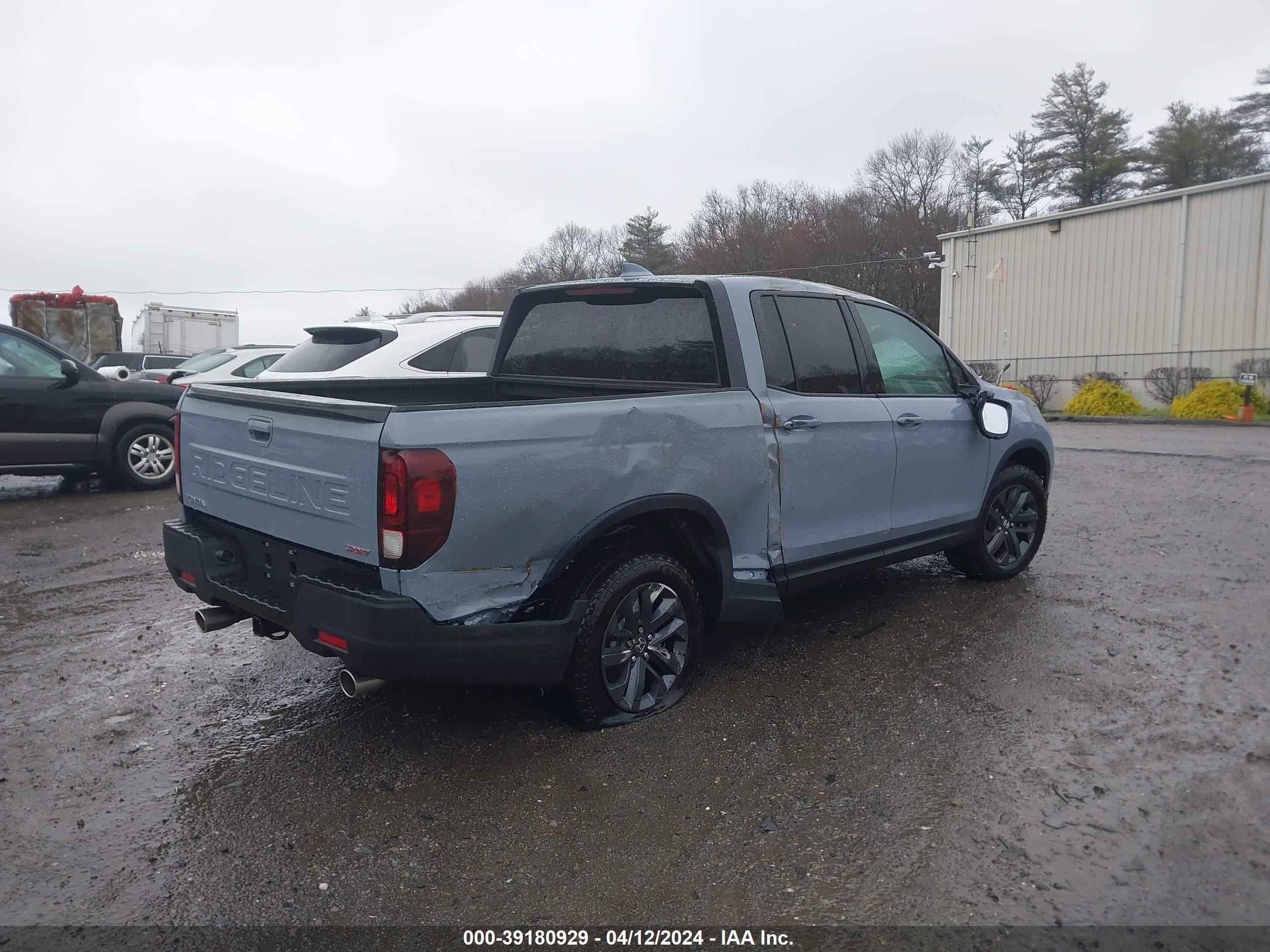 Photo 3 VIN: 5FPYK3F12RB001087 - HONDA RIDGELINE 