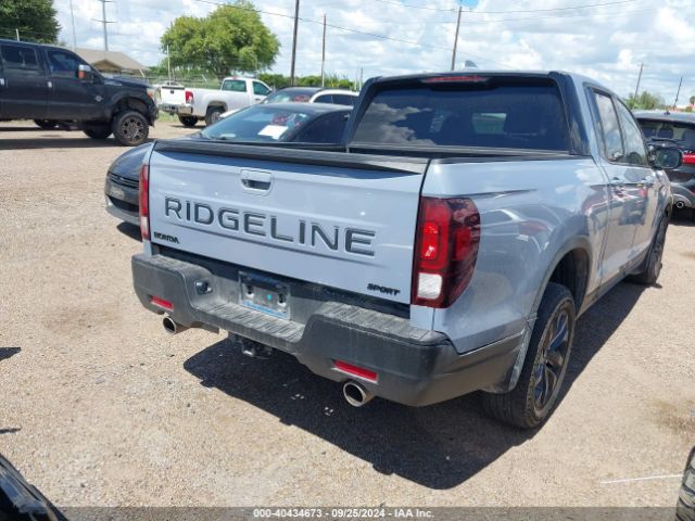 Photo 3 VIN: 5FPYK3F14RB004315 - HONDA RIDGELINE 