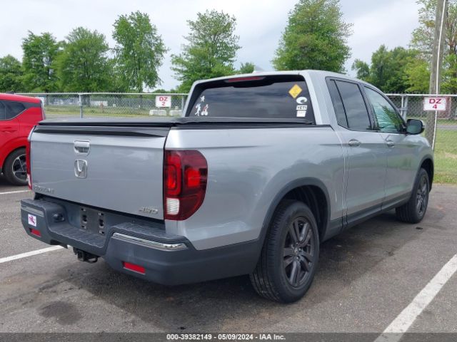 Photo 3 VIN: 5FPYK3F16JB006670 - HONDA RIDGELINE 