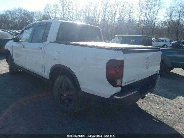 Photo 2 VIN: 5FPYK3F18JB016648 - HONDA RIDGELINE 