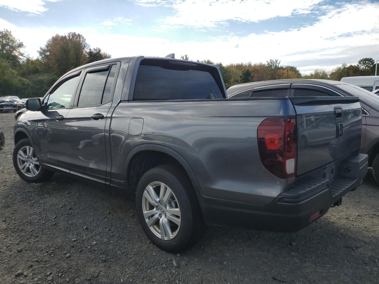 Photo 1 VIN: 5FPYK3F28HB013042 - HONDA RIDGELINE 