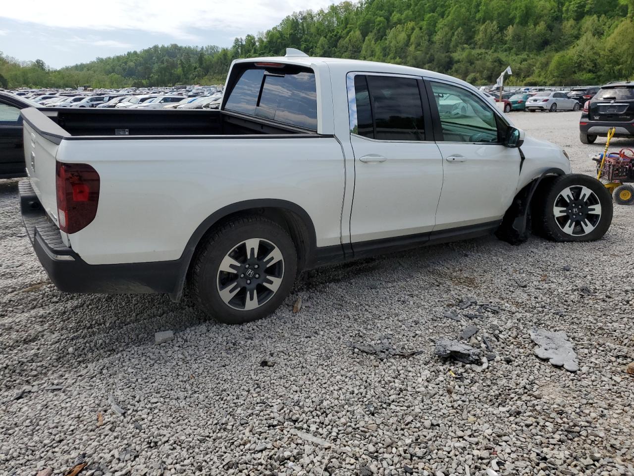 Photo 2 VIN: 5FPYK3F51LB021423 - HONDA RIDGELINE 