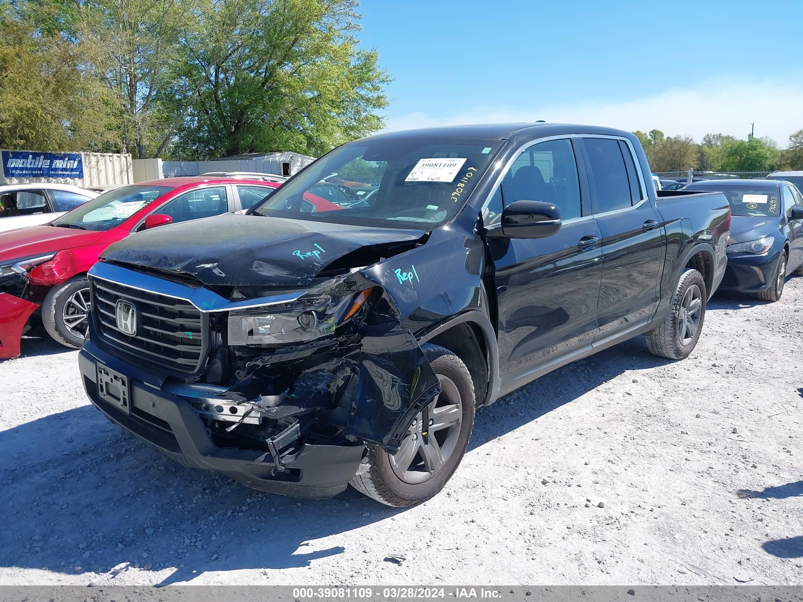 Photo 1 VIN: 5FPYK3F52PB001154 - HONDA RIDGELINE 