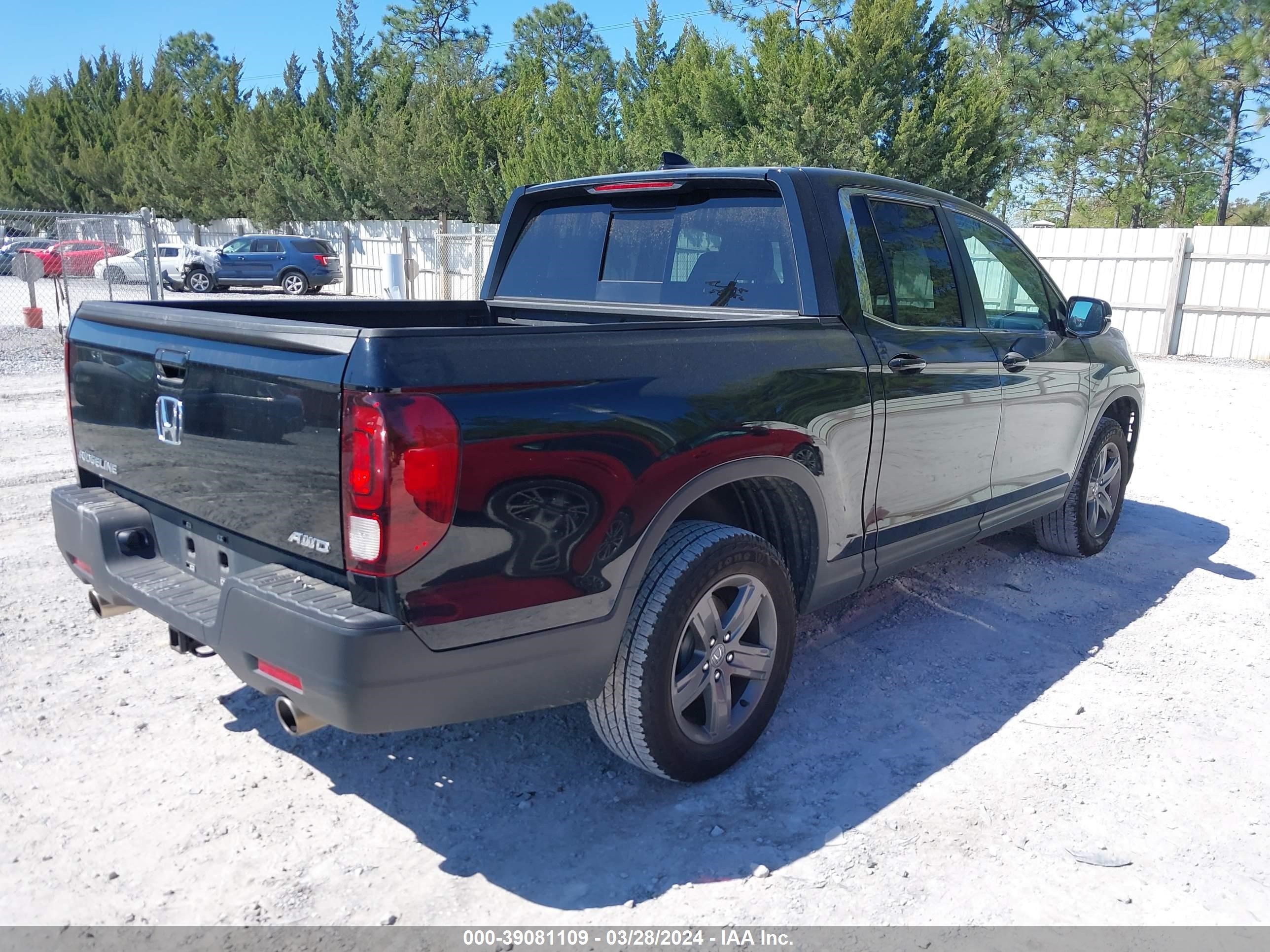 Photo 3 VIN: 5FPYK3F52PB001154 - HONDA RIDGELINE 