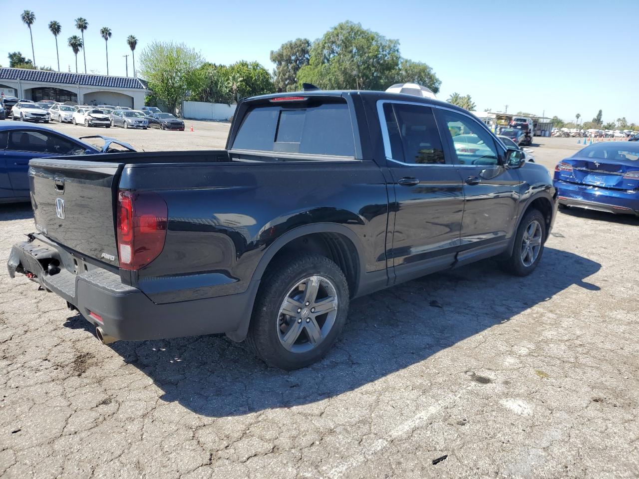 Photo 2 VIN: 5FPYK3F53NB004089 - HONDA RIDGELINE 