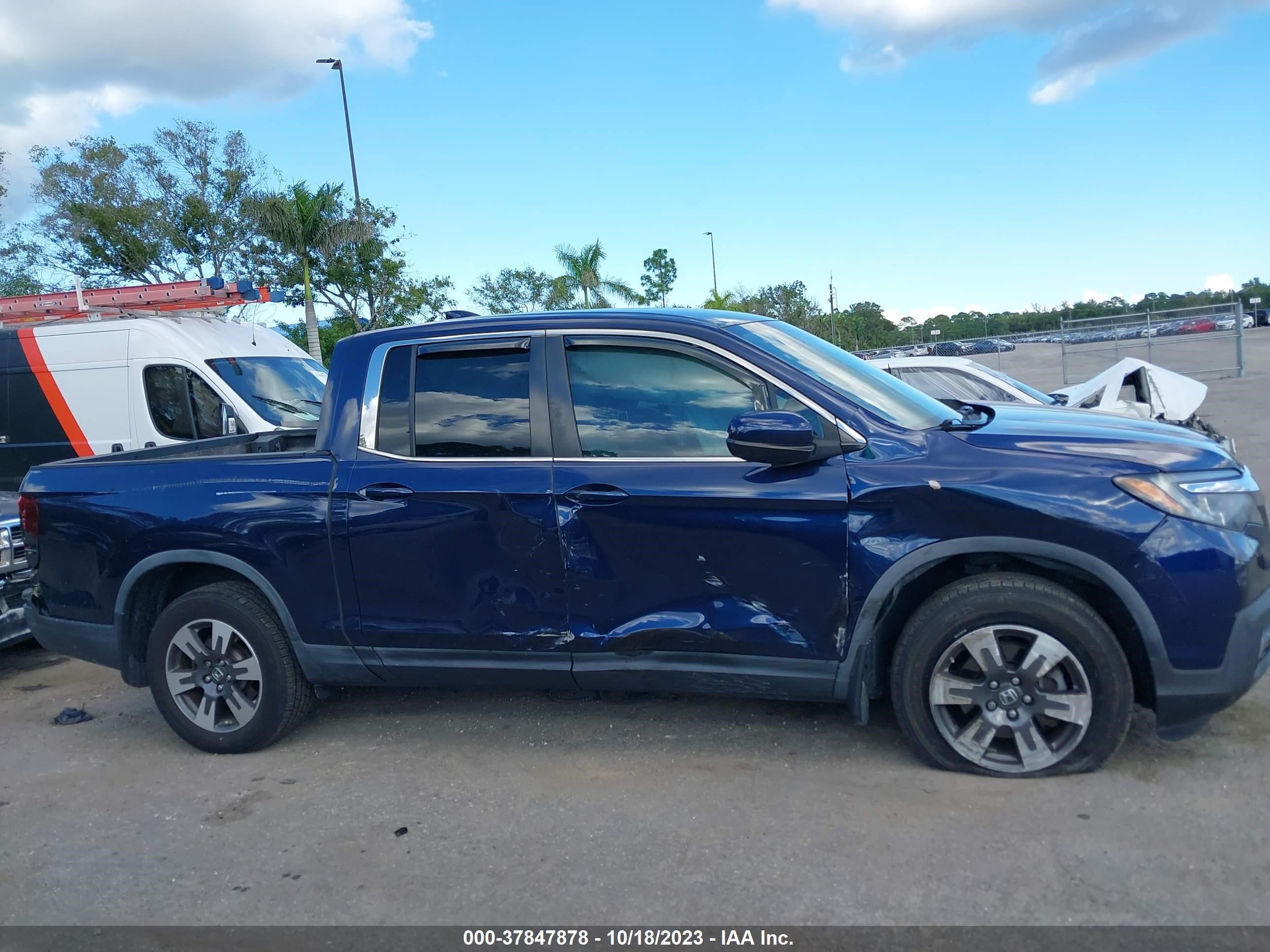 Photo 12 VIN: 5FPYK3F57HB028383 - HONDA RIDGELINE 