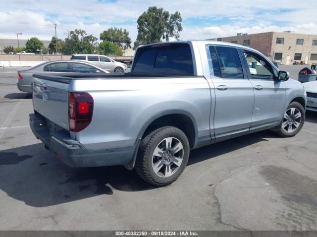 Photo 3 VIN: 5FPYK3F57KB045594 - HONDA RIDGELINE 