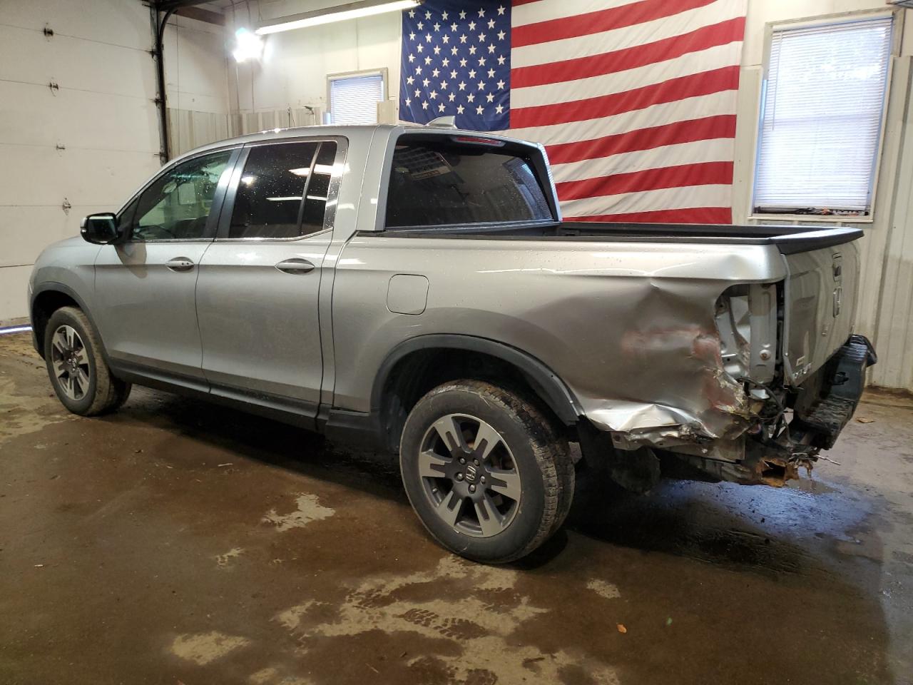 Photo 1 VIN: 5FPYK3F58JB000193 - HONDA RIDGELINE 