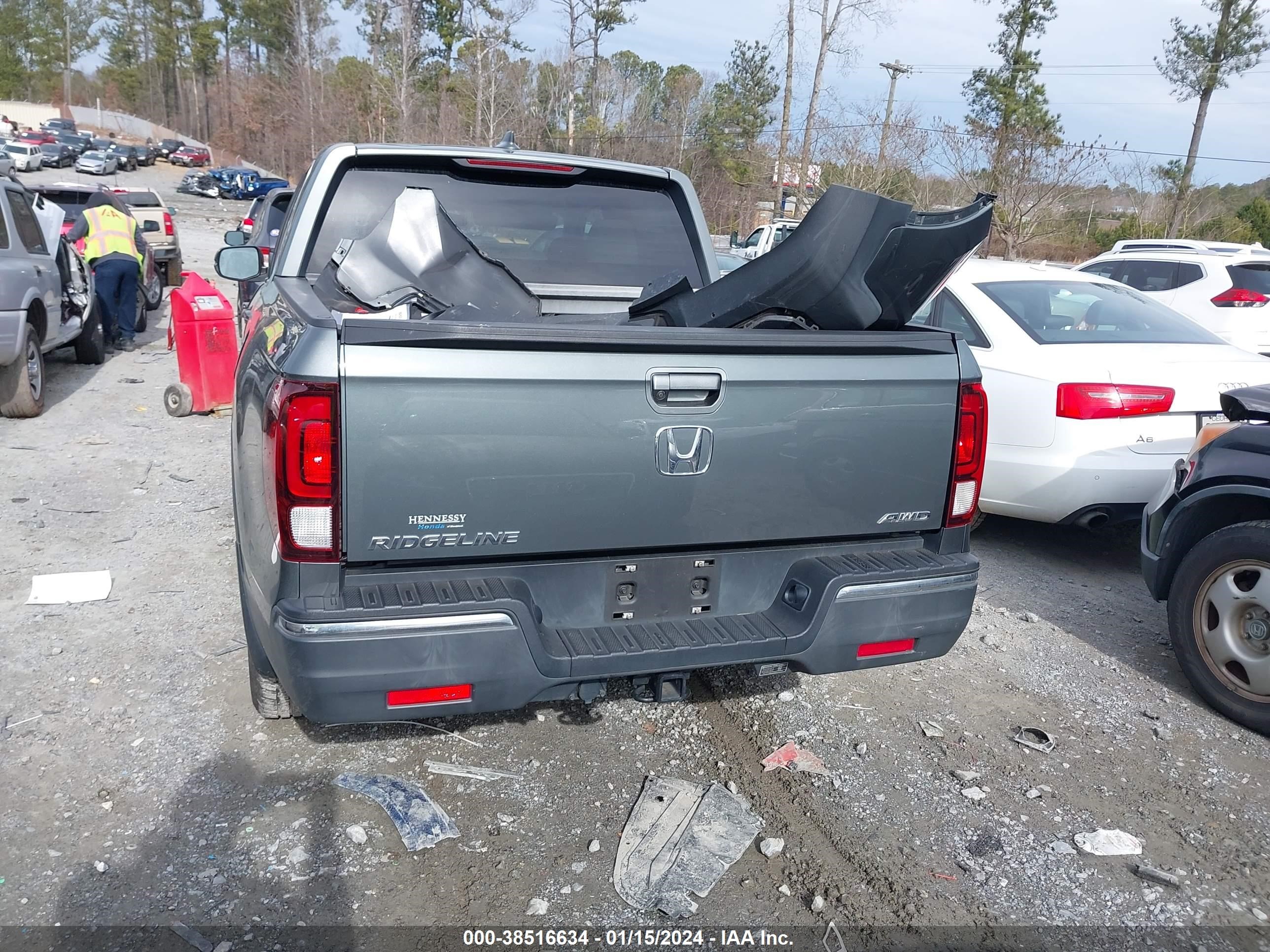 Photo 15 VIN: 5FPYK3F58JB013185 - HONDA RIDGELINE 