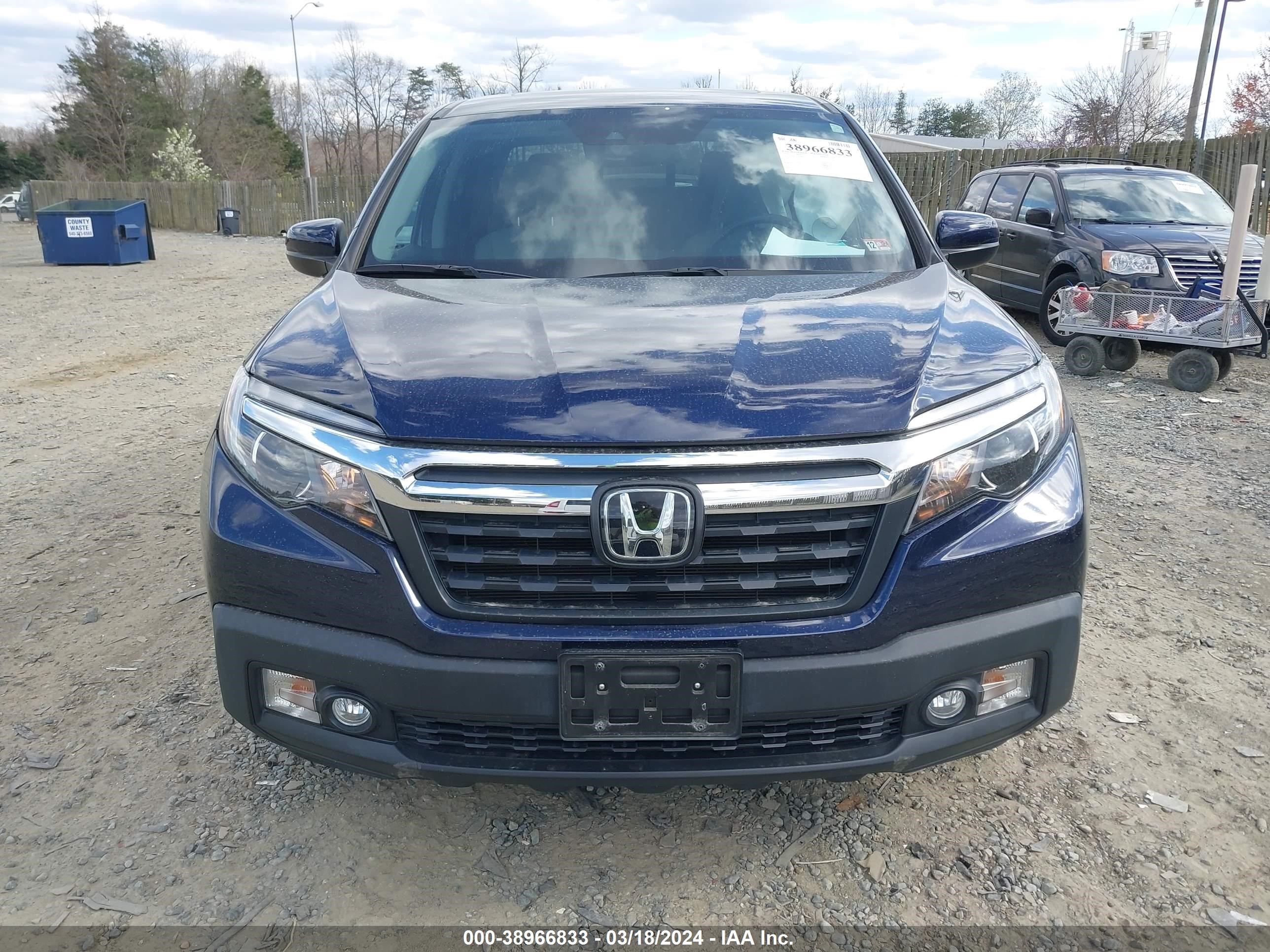 Photo 11 VIN: 5FPYK3F5XLB025213 - HONDA RIDGELINE 