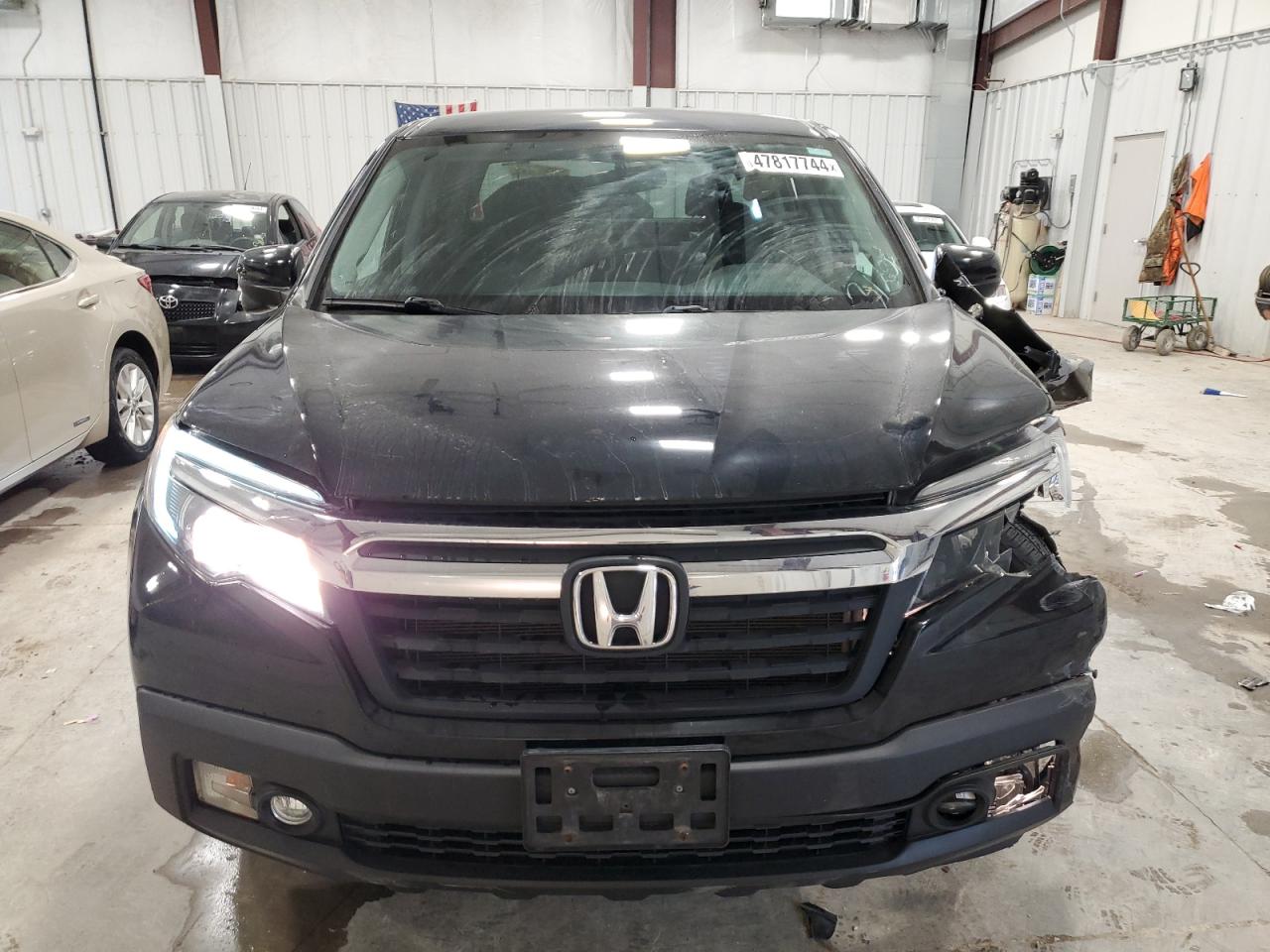 Photo 4 VIN: 5FPYK3F62HB024797 - HONDA RIDGELINE 