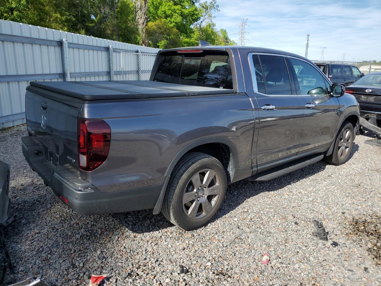 Photo 2 VIN: 5FPYK3F70LB008308 - HONDA RIDGELINE 