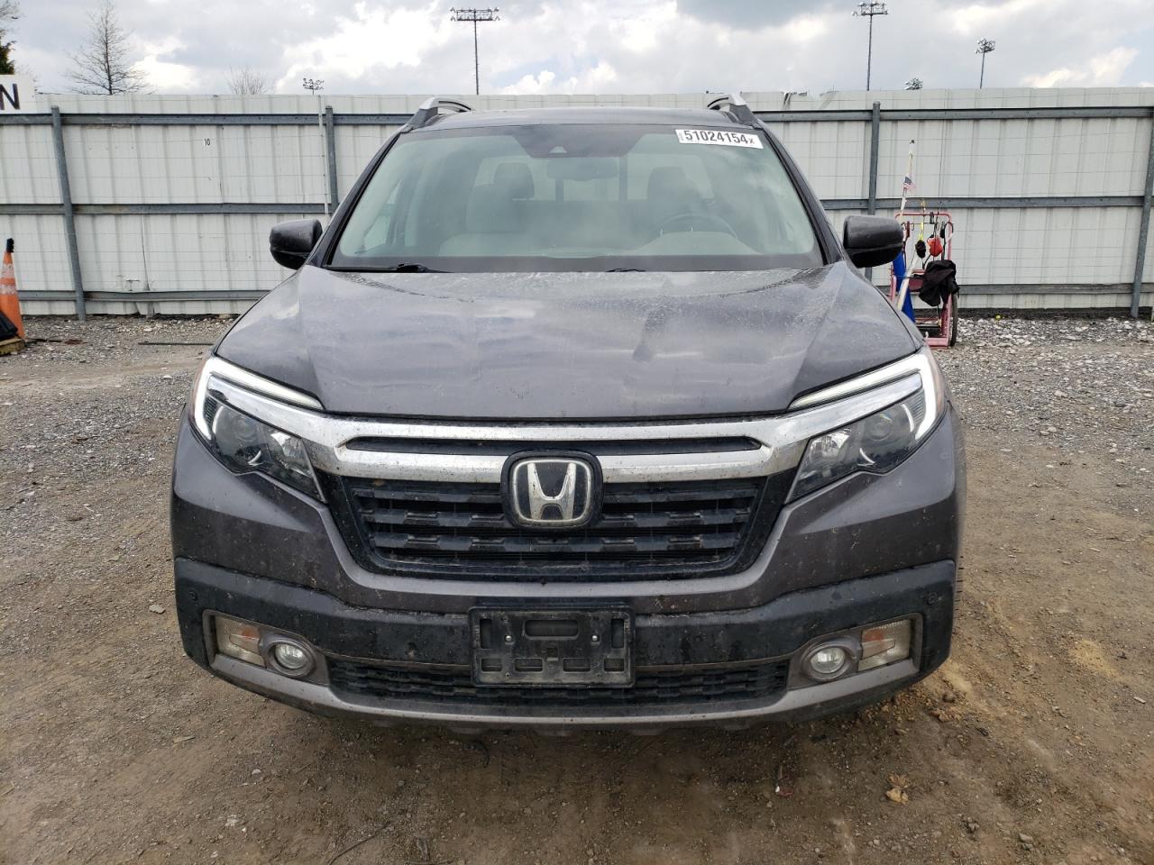 Photo 4 VIN: 5FPYK3F71HB005554 - HONDA RIDGELINE 