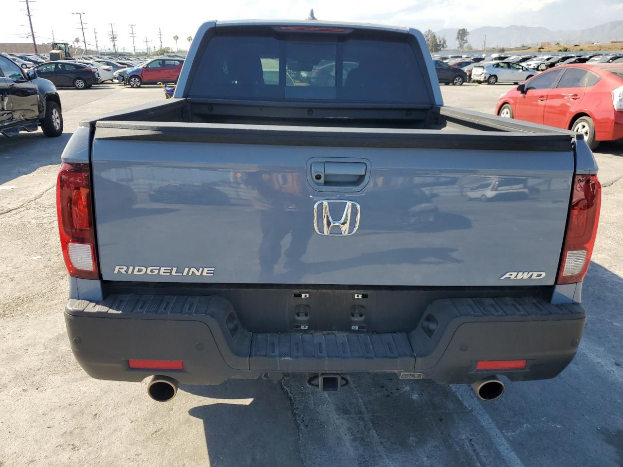 Photo 5 VIN: 5FPYK3F71NB032393 - HONDA RIDGELINE 