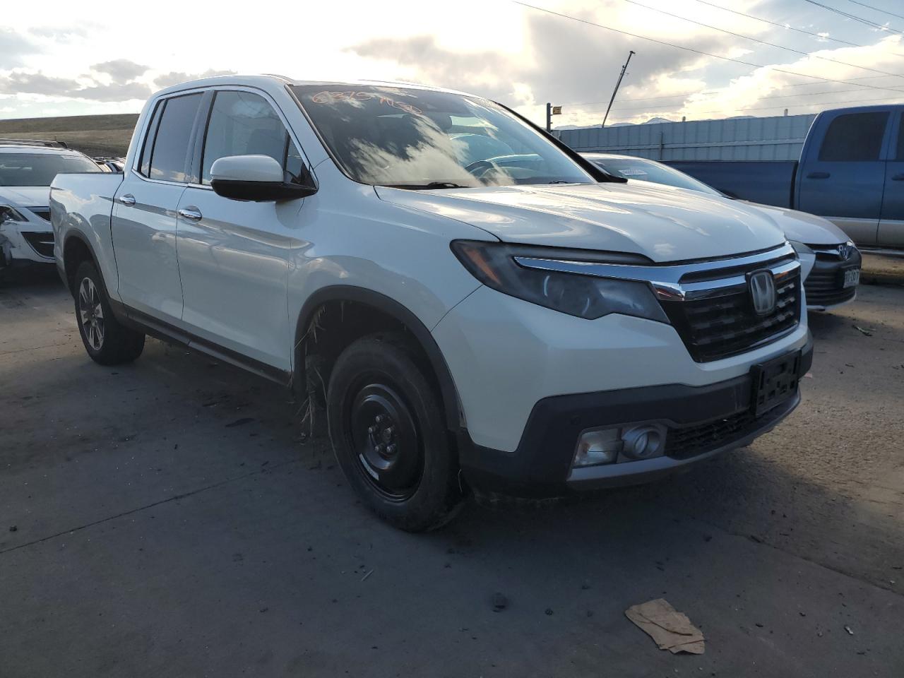 Photo 3 VIN: 5FPYK3F72HB035727 - HONDA RIDGELINE 