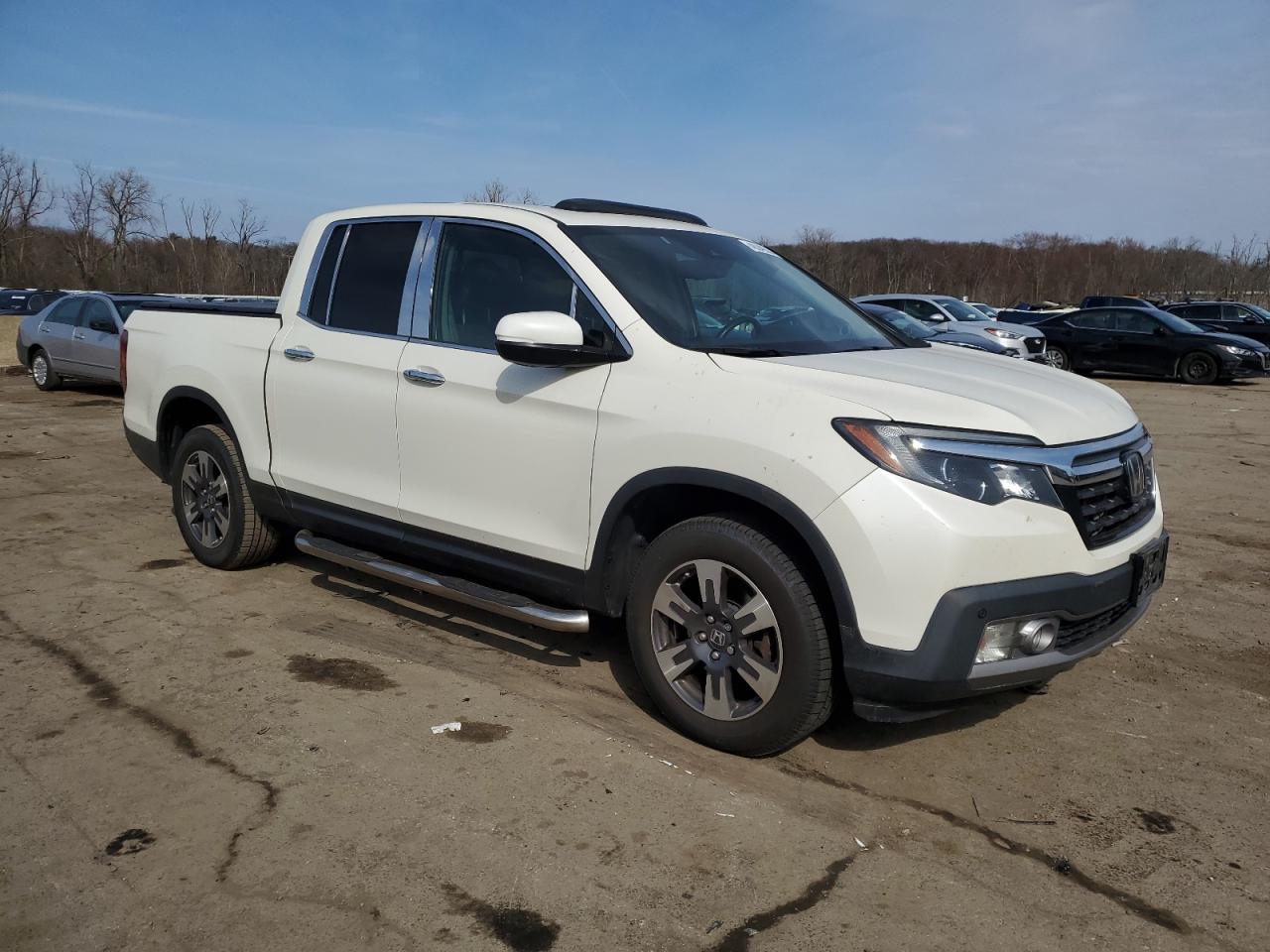 Photo 3 VIN: 5FPYK3F72JB003446 - HONDA RIDGELINE 