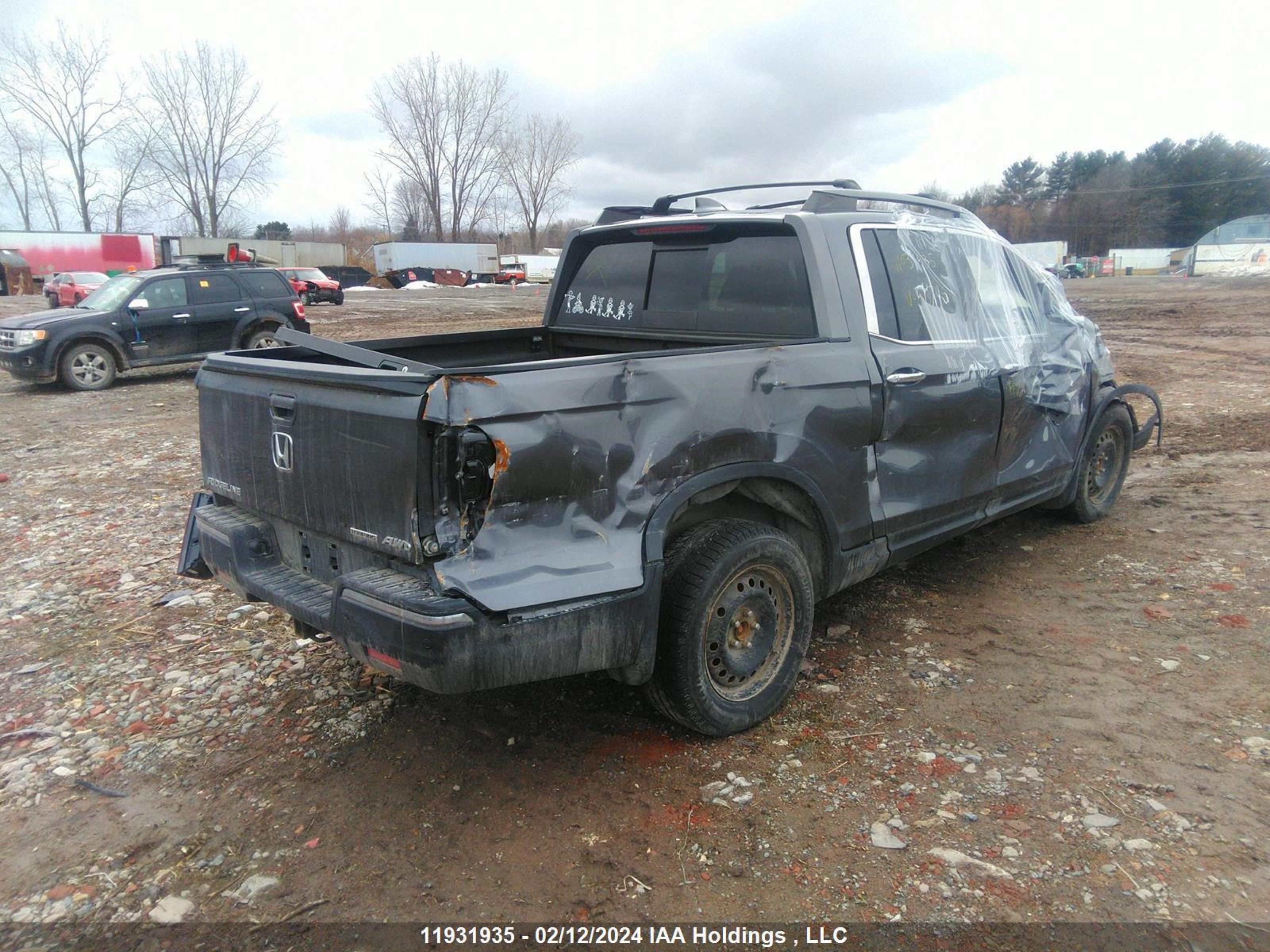 Photo 3 VIN: 5FPYK3F73HB507451 - HONDA RIDGELINE 