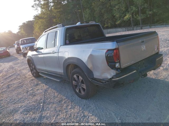 Photo 2 VIN: 5FPYK3F73JB001589 - HONDA RIDGELINE 