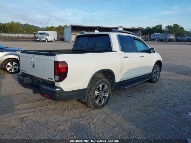 Photo 3 VIN: 5FPYK3F73KB030611 - HONDA RIDGELINE 