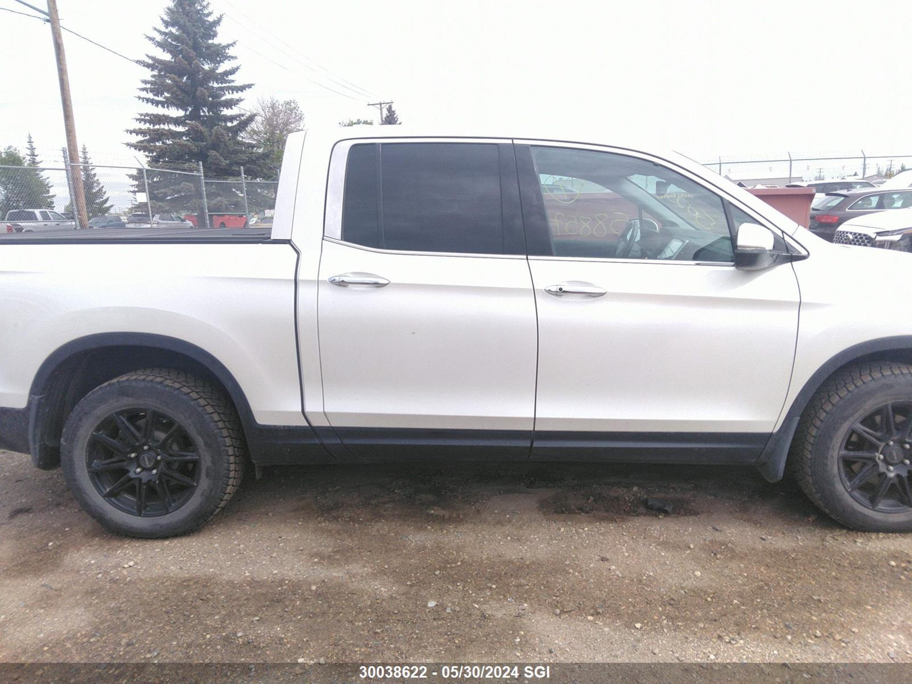 Photo 12 VIN: 5FPYK3F74HB502288 - HONDA RIDGELINE 