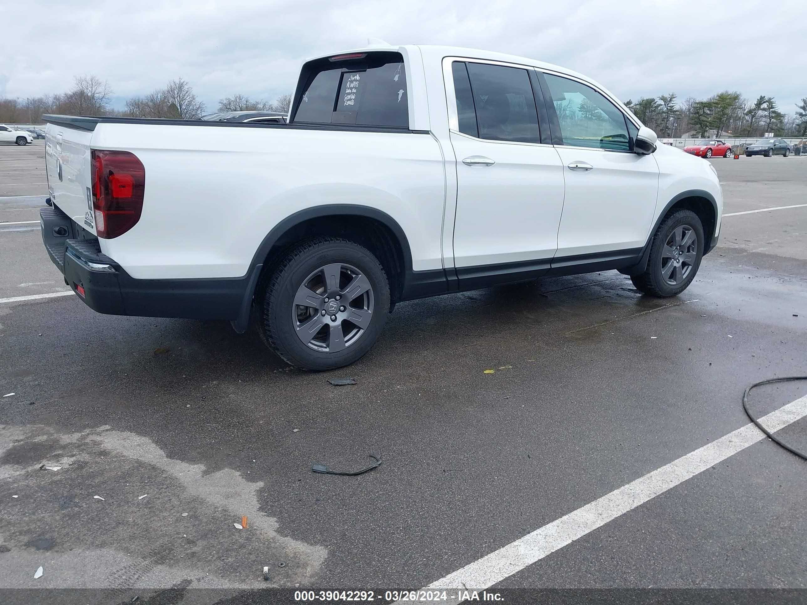 Photo 3 VIN: 5FPYK3F75LB000866 - HONDA RIDGELINE 