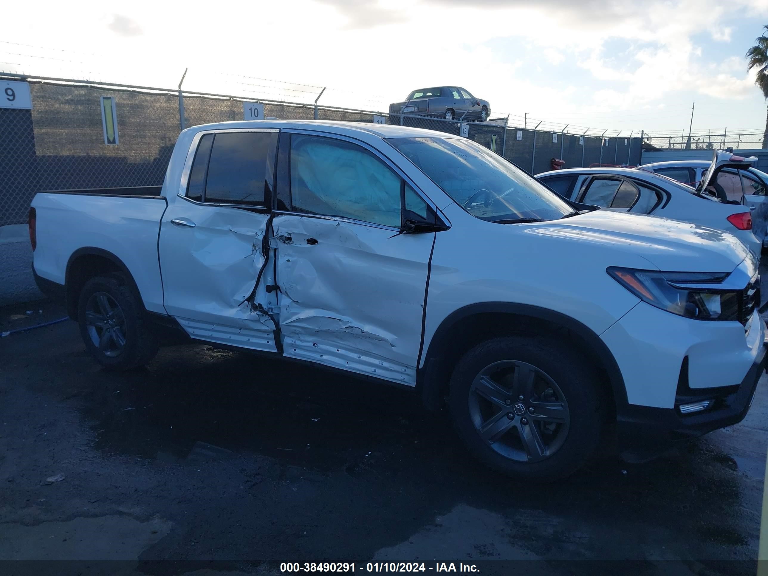 Photo 12 VIN: 5FPYK3F78NB034139 - HONDA RIDGELINE 